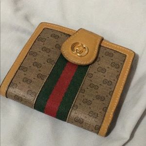 Vintage Gucci Wallet